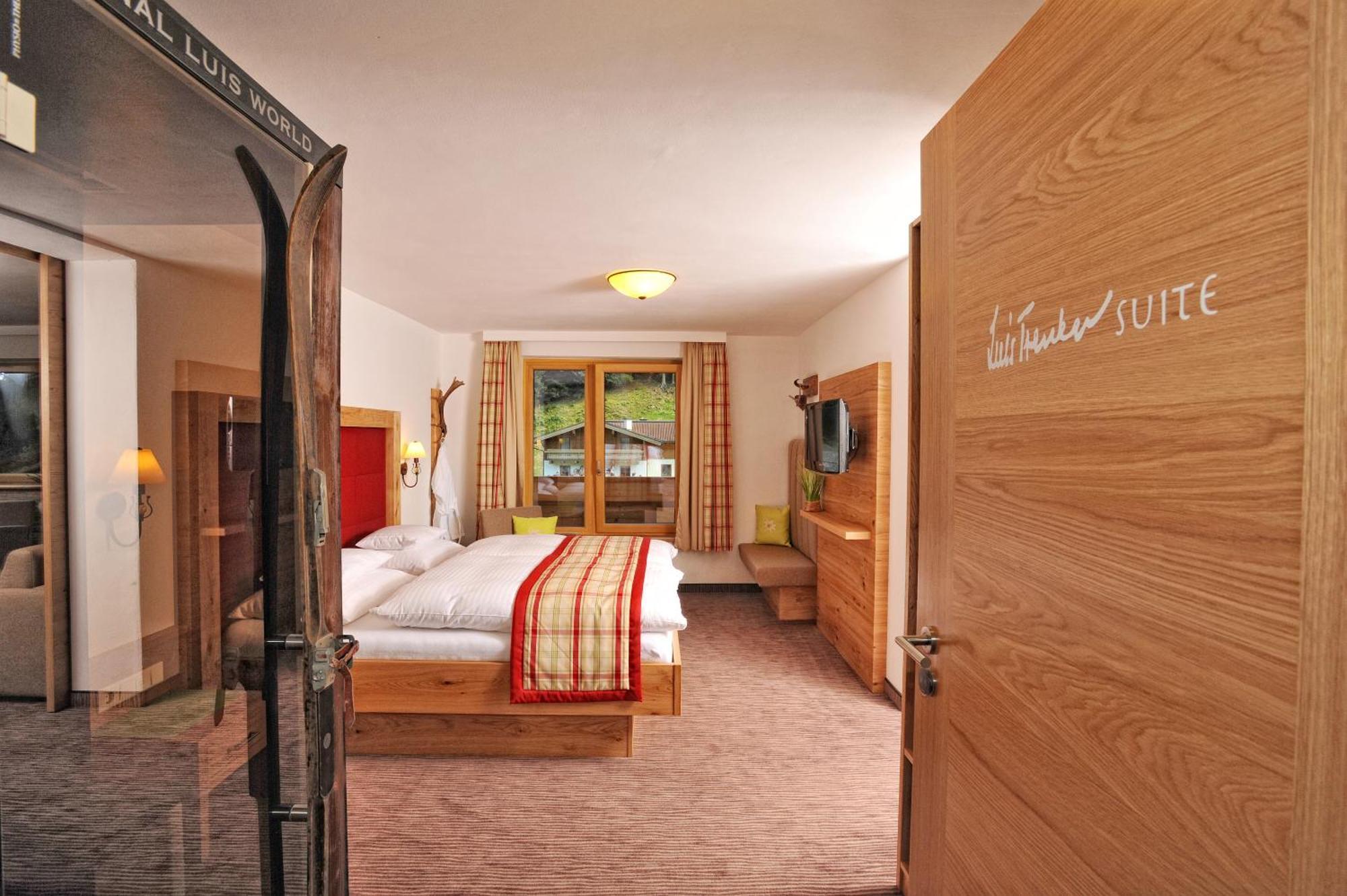 Hotel Barbarahof Saalbach, Inkl Jokercard Eksteriør bilde