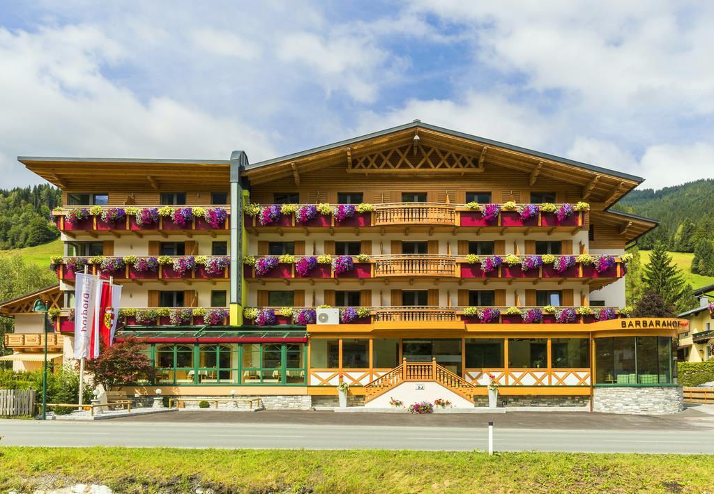 Hotel Barbarahof Saalbach, Inkl Jokercard Eksteriør bilde